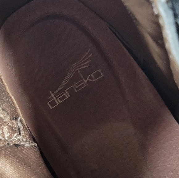 Dansko Black LeatherAnkle Boots with Buckle Detail Size 41 - Picture 15 of 16